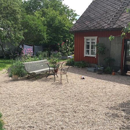 Harrys Hardware Home Brösarp エクステリア 写真