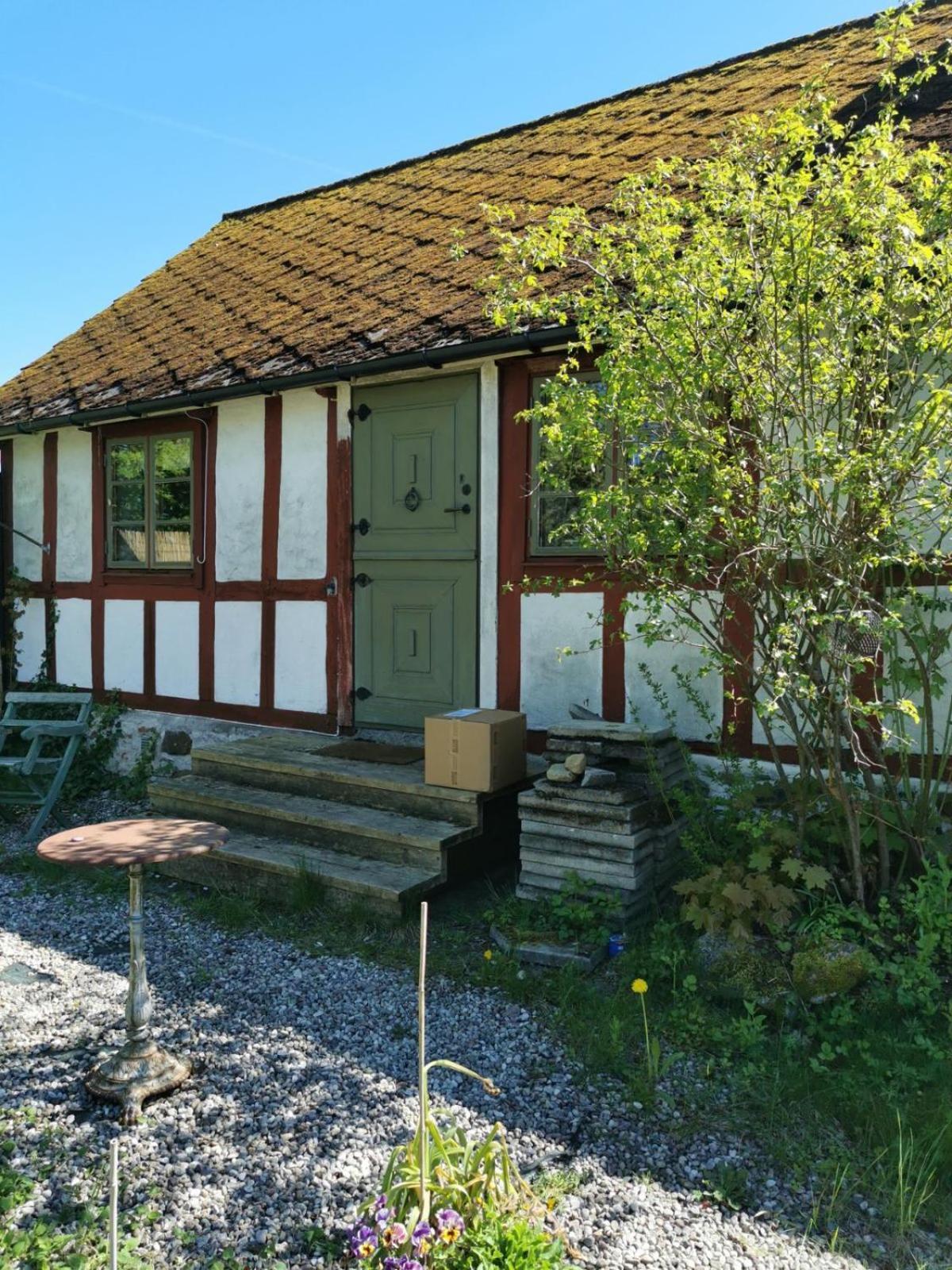 Harrys Hardware Home Brösarp エクステリア 写真