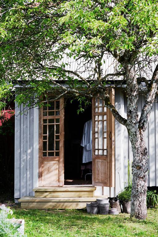 Harrys Hardware Home Brösarp エクステリア 写真